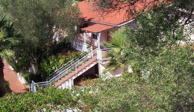 Two bedroom apartment up to 6 people
