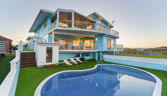 Two bedroom beachfront retreat