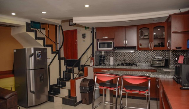 Two Bedroom Duplex apartment AC Hot tub Security