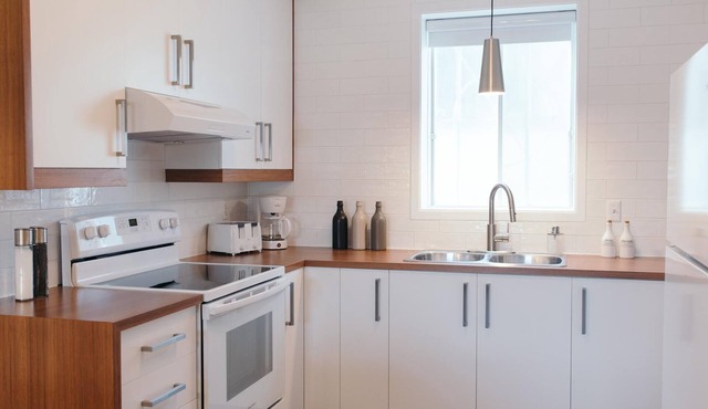 Two-bedroom flat with sofa bed near the Parc Botanique (Le Contemporain)