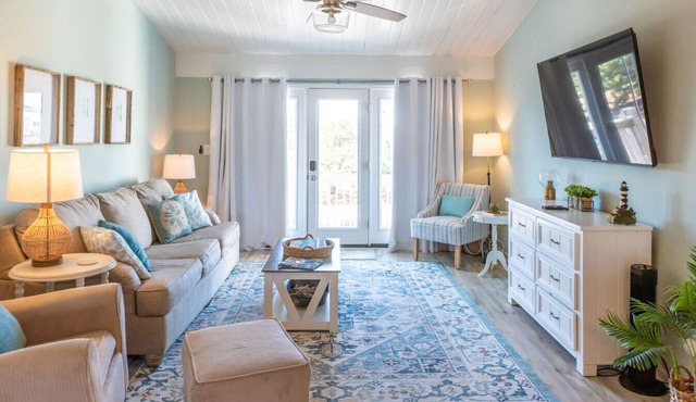 Two Bedroom Townhome Steps From the Beach!