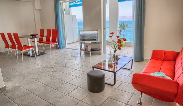 Two Bedrooms Two Bathrooms Apartment Stanning Sea View Fully Equipped
