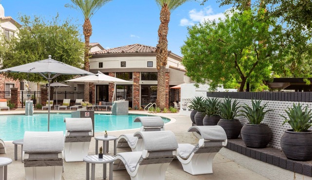 TWO Glendale CozySuites with Pool 2 & 9