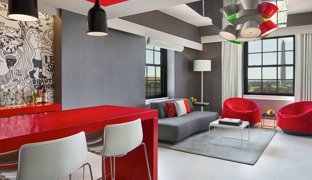 Two Monument View King Spa Suite | Hotel Washington | Near Iconic Landmarks