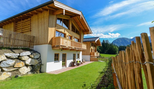 Two perfect chalets with sauna and fireplace