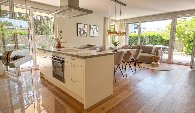 "TWO" - Premium Apartments Seekirchen, lichtdurchflutetes 3-Zimmer-Apartment mit Terrasse und grüner Oase