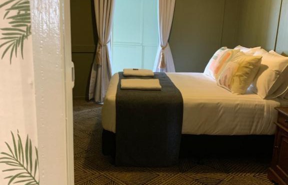Tyalgum Hotel