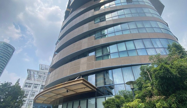 Tyms 3BR 2BA Apt Gubei High View Line10