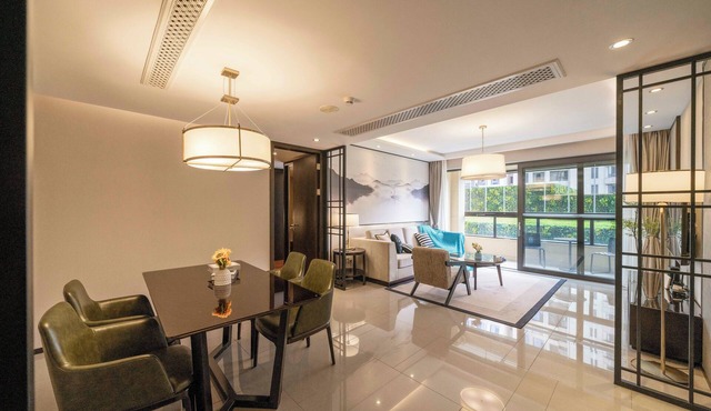 Tyms Gubei Apt 2BR Apt Near Takashimaya