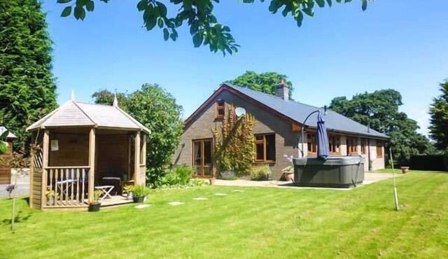 Tynddol Bungalow