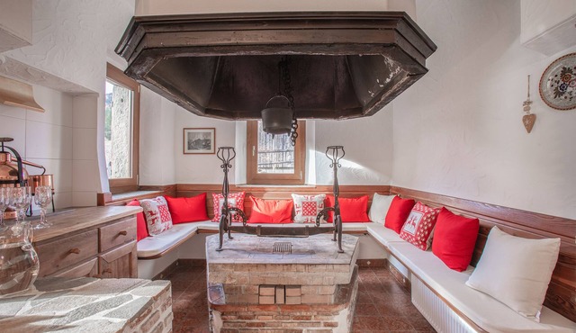Typical Cadore house, 15 minutes from Cortina, 4 big bedrooms and 3 bathrooms