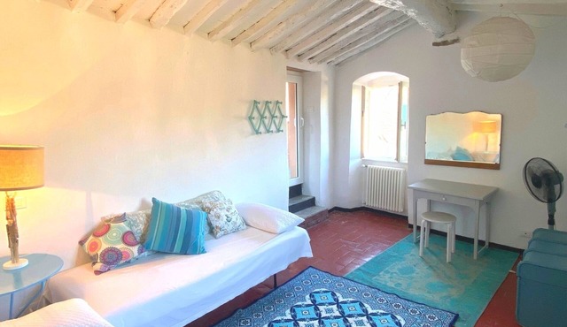 Typical gem in Golfo dei Poeti
