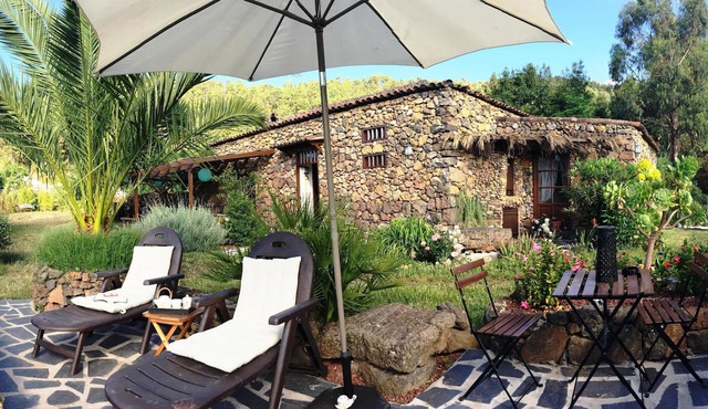 TYPICAL HOUSE CANARIA in stone and wooden ceilings Ideal for Families or Couples