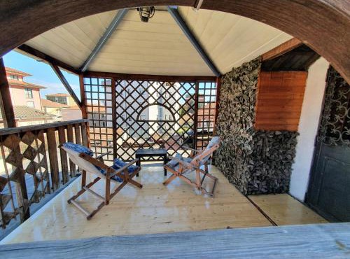Typical mountain mansarda close to Fiera Rho Milano MIND
