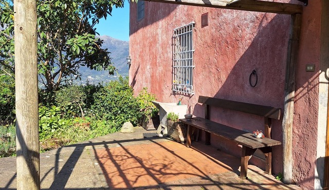 Typical rustic Tuscan house in the hamlet of Casesi. A dive into the past.