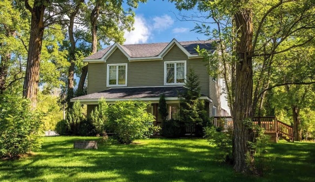 Tyrolean · Private 6BR on 10 Acres · Monthly Stays
