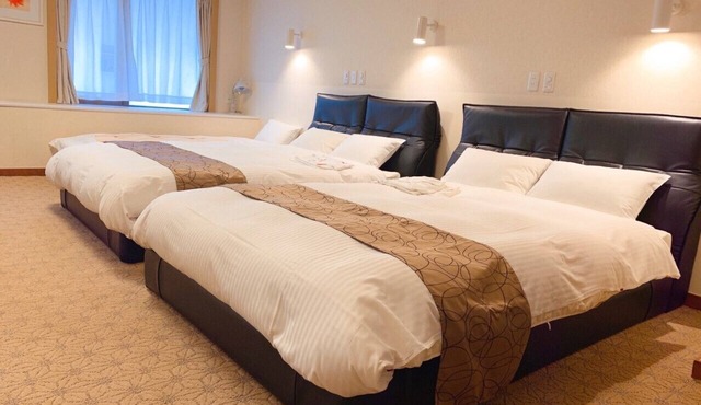 U Community Hotel