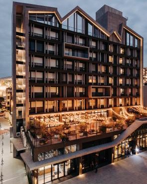 U.I.J Hotel & Hostel
