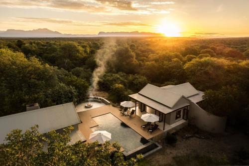 Ujima Lodge