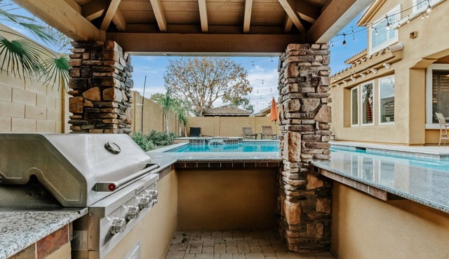 Ultimate Luxury Retreat with Pool & Billiards