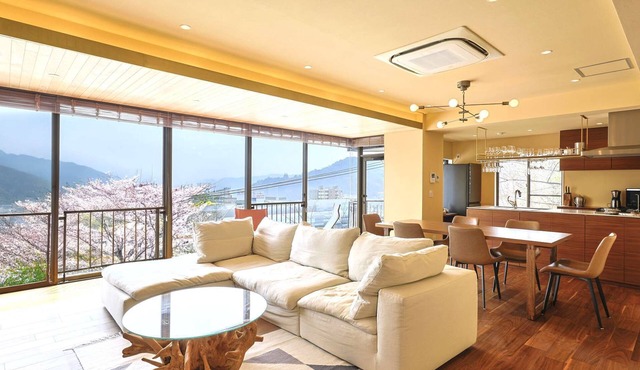 UNDER CURRENT ATAMI | Private Villa with Hot Springs & Fireworks View