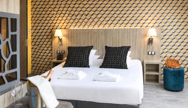 Unique Hôtel Résidence & Spa