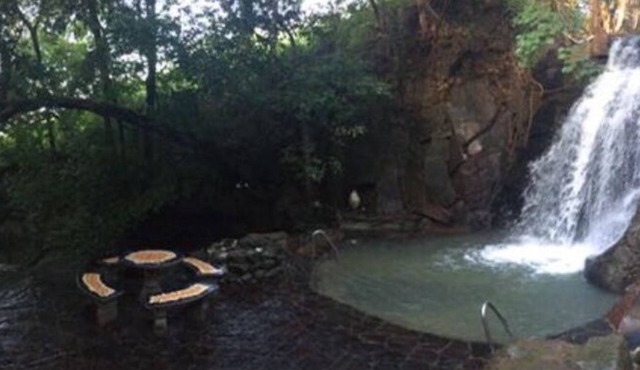 Unique House Complex Within A Tropical Waterfall Inside Hacienda Llano Grande