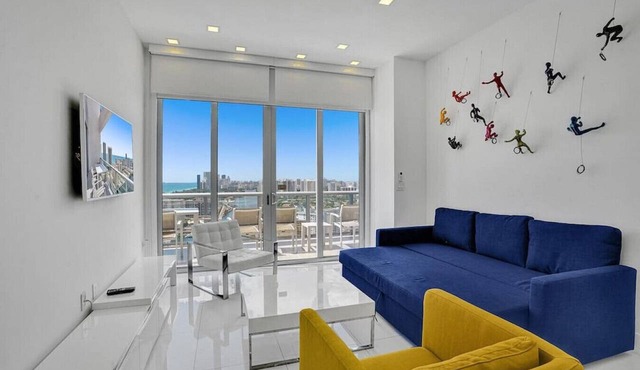 Unique Penthouse Condo With Private Terrace