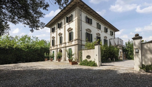 Unique property: elegant and prestigious Art Nouveau villa in the Tuscan hills.