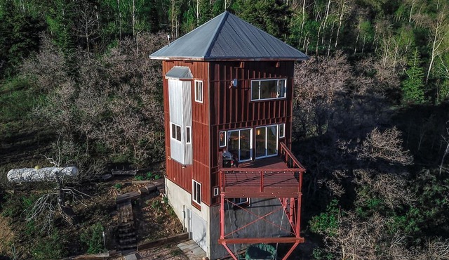 Unique Tower Cabin Rental with Panoramic Views of Park City, Utah