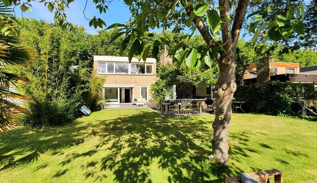Unique Villa With Fantastic View Over the Water