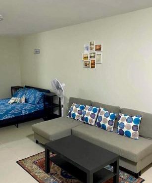 Unit 1 Studio type Sta Cruz LAGUNA