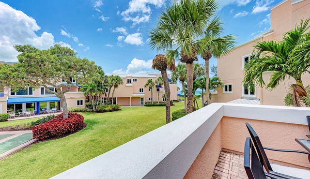 Unit #207 Sand Cay Beach Resort Pool View