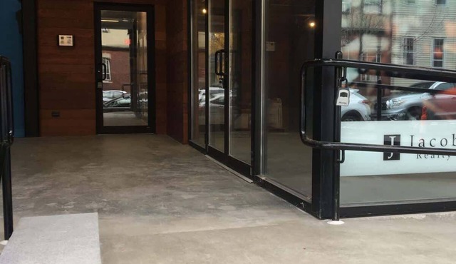 Unit 21 Spacious 2BR Apartment Long-term Stay
