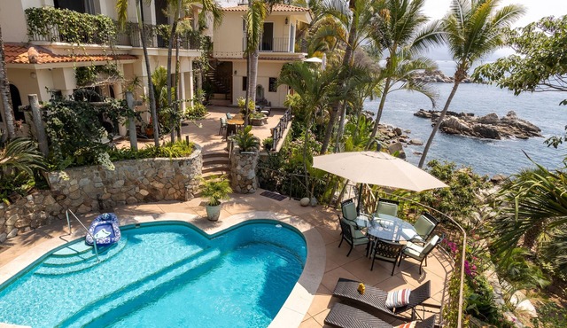 Unparalleled Luxury and Breathtaking Ocean Views