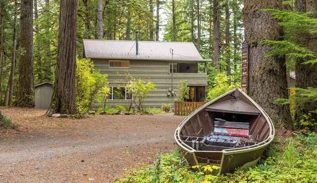 Up-River House on the McKenzie River