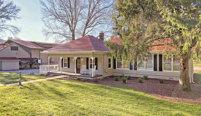 Upcountry Inn Helen Stay