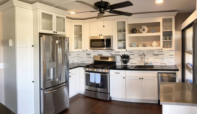 Updated 1BR/1BA - "Island Sol" with fantastic views