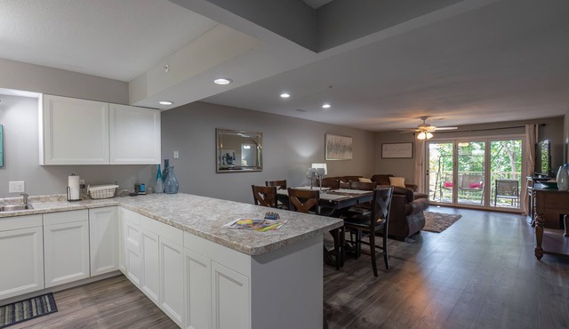 Updated 2BR Walk-In Foothills Condo w/Indoor Pool + Hot Tub