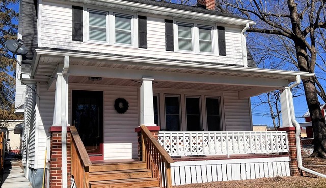 Updated cozy home just two blocks from downtown Wisconsin Dells.