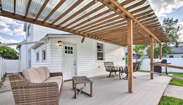 Updated Great Falls Home w/ Fire Pit, Deck & Yard!