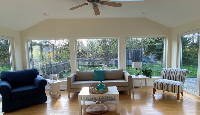 UPDATED & IMMACULATE HOME! Walk to beach, a/c, WiFi, fire pit!