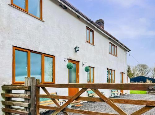 Upper Caerfaelog