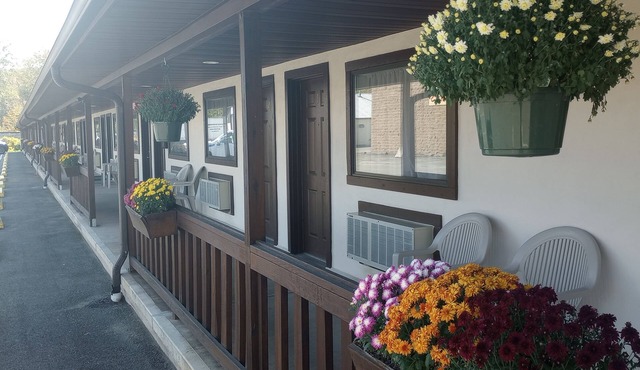 Upper Delaware Inn