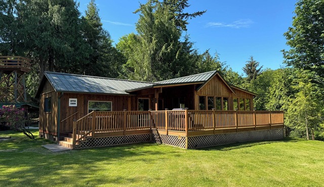 Upper Twin Cabin - Beautiful Private Cabin near Olympic National Park
