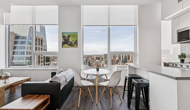 Upscale 1-Bedroom Living in Calgary | BLVD Beltline Building
