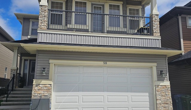 Upscale 2 Bedroom Suite close to several shopping centers including Cross Iron
