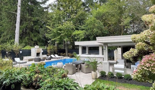 Upscale 4BR Home | Heated Pool & Outdoor Lounge!
