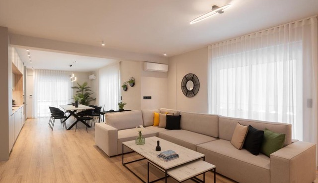 Upscale Apartment in Chalandri with Large Terrace