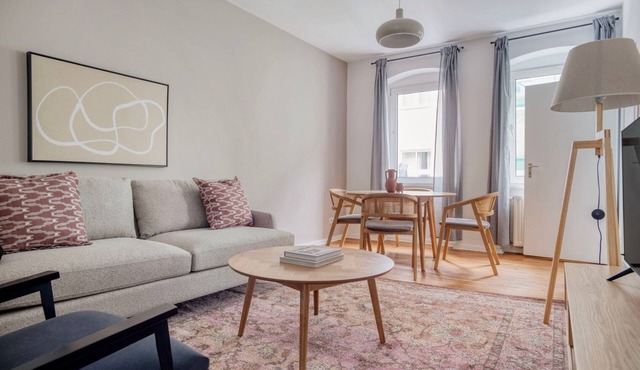 Upscale Charlottenburg 1BR, Fully Furnished & Equipped, by Blueground